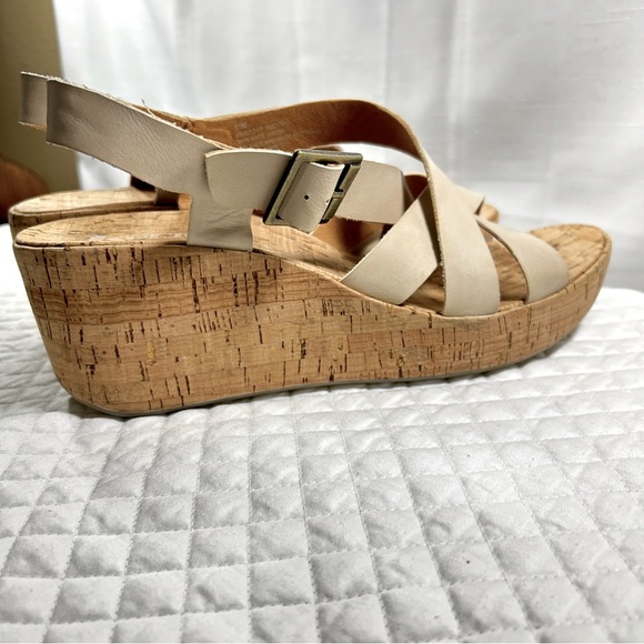 KORKS wedges- size 11 - light taupe/tan - Picture 8 of 11